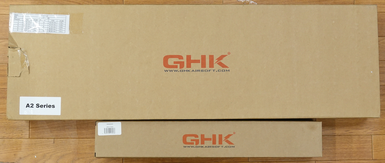画像_GHK ステアーAUG金属 替えバレル付き01